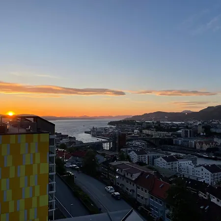 Great View - King Bed - Balcony W Roof - Sunroom Apartamento Bergen