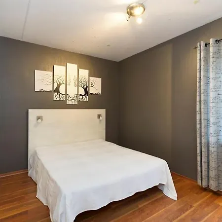 Great View - King Bed - Balcony W Roof - Sunroom דירה