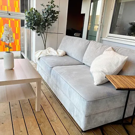 דירה Great View - King Bed - Balcony W Roof - Sunroom *