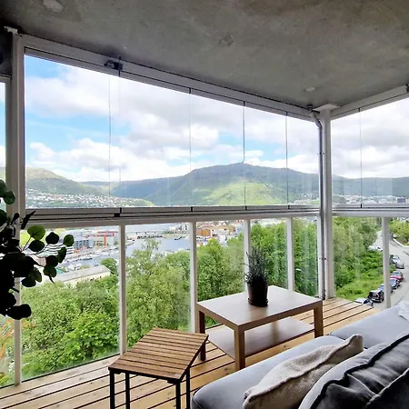 Apartment Great View - King Bed - Balcony W Roof - Sunroom *